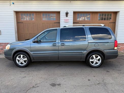 Used 2005 Pontiac Montana SV6 image 6