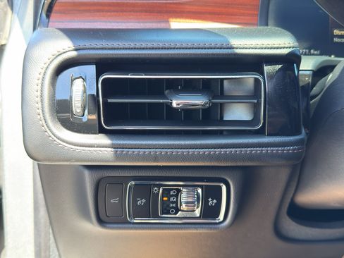 Used 2024 Lincoln Aviator Reserve w/ Jet Package AWD/4WD image 15