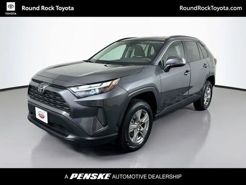 Used 2025 Toyota RAV4 XLE FWD image 1
