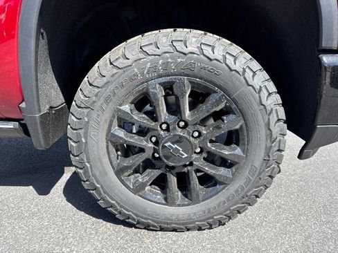 New 2026 Chevrolet Silverado 3500 LTZ w/ Trail Boss Package AWD/4WD image 9