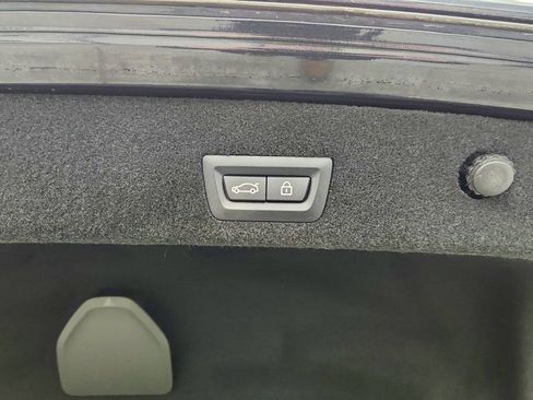 Used 2019 BMW 750i xDrive image 20