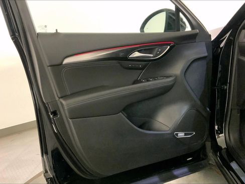 Used 2025 Buick Envision Preferred AWD/4WD image 25