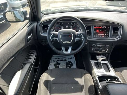 Used 2016 Dodge Charger R/T RWD image 28