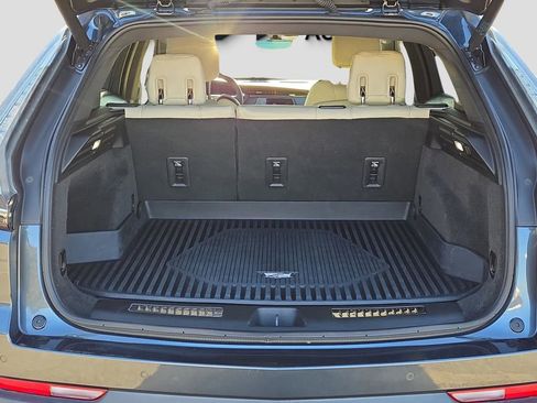 Used 2019 Cadillac XT4 Sport image 11