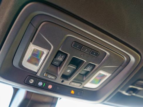 Used 2021 GMC Sierra 2500 AT4 w/ AT4 Premium Plus Package image 44