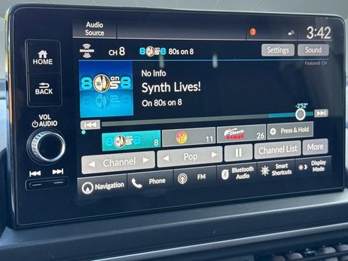 Used 2023 Honda Pilot Elite image 23