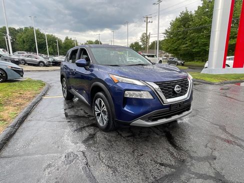 Certified 2023 Nissan Rogue SV AWD/4WD image 8