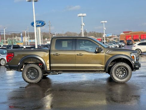 Used 2025 Ford F150 Raptor image 2