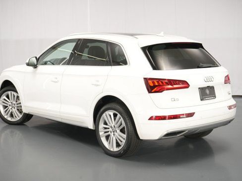 Used 2018 Audi Q5 2.0T Premium Plus w/ Premium Plus Package AWD/4WD image 19
