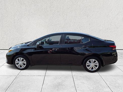 Used 2025 Nissan Versa S w/ Trunk Package FWD image 6