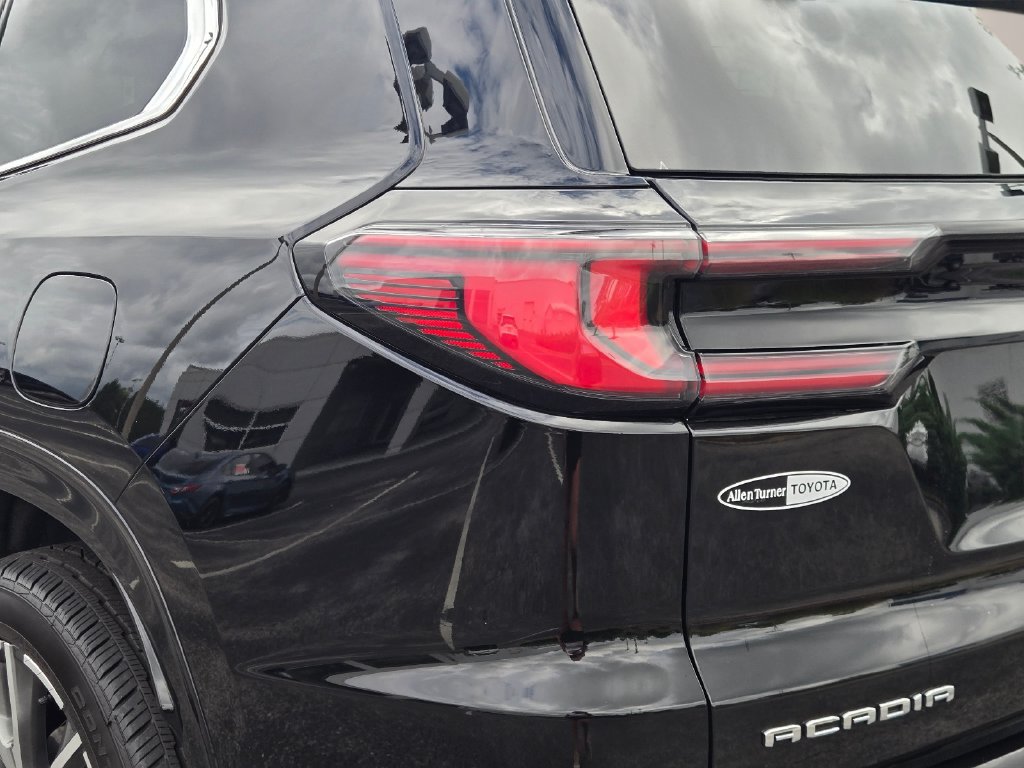 Used 2026 GMC Acadia Denali Ultimate w/ LPO, Floor Liner Package FWD image 13