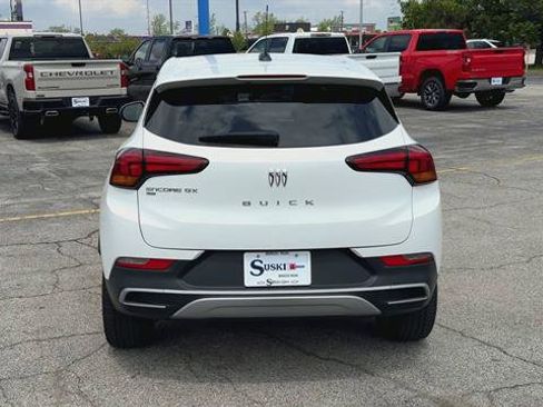 Used 2024 Buick Encore GX Preferred AWD/4WD image 7