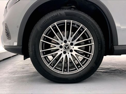 Used 2026 Mercedes-Benz GLC 300 image 8