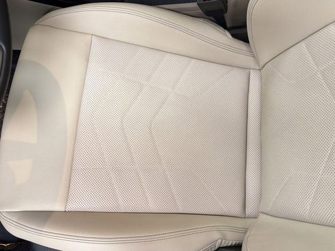 Certified 2025 BMW X1 xDrive28i w/ Technology Package image 19