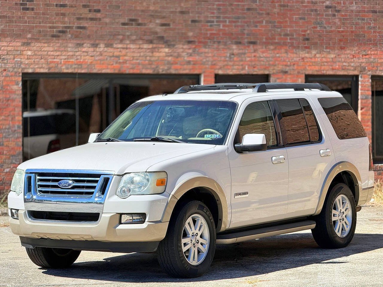 Used 2008 Ford Explorer Eddie Bauer AWD/4WD image 6