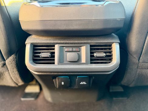 Used 2021 Ford F150 Lariat w/ Equipment Group 502A High image 25