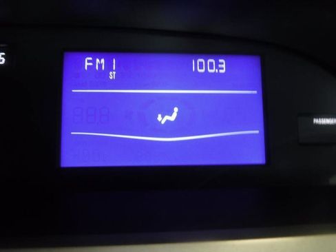 Used 2007 Toyota Avalon XL image 35