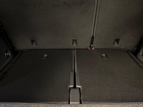 New 2026 Volkswagen Atlas SE image 15