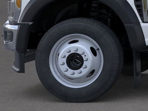 New 2026 Ford F550 4x4 Supercab Super Duty image 19