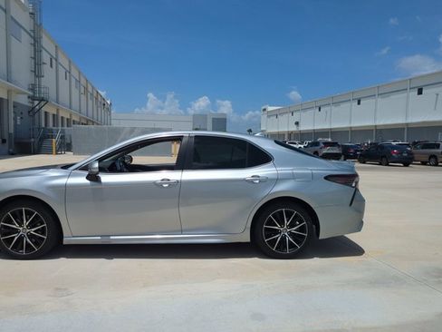Certified 2023 Toyota Camry SE w/ Convenience Package FWD image 8