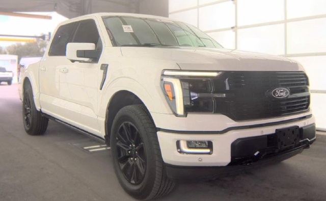 Used 2024 Ford F150 Platinum w/ FX4 Off-Road Package AWD/4WD image 1