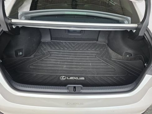 Certified 2024 Lexus ES 300h Ultra Luxury w/ Accessory Package (Z2) FWD image 12