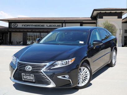 Used 2018 Lexus ES 350 w/ Accessory Package 2