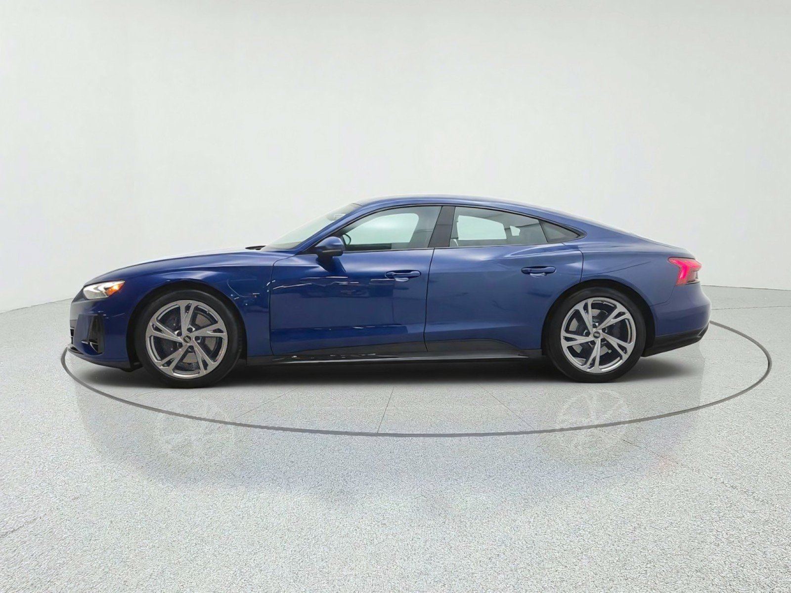 Used 2023 Audi e-tron GT Premium Plus w/ Executive Package AWD/4WD image 8