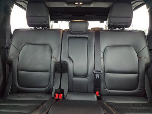 Used 2024 Ford Bronco Badlands AWD/4WD image 10