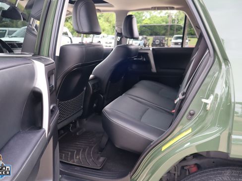 Used 2022 Toyota 4Runner Limited AWD/4WD image 29
