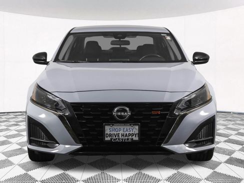 Used 2024 Nissan Altima 2.5 SR image 10