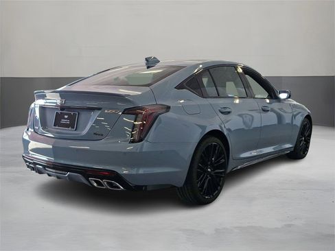 New 2026 Cadillac CT5 V image 4