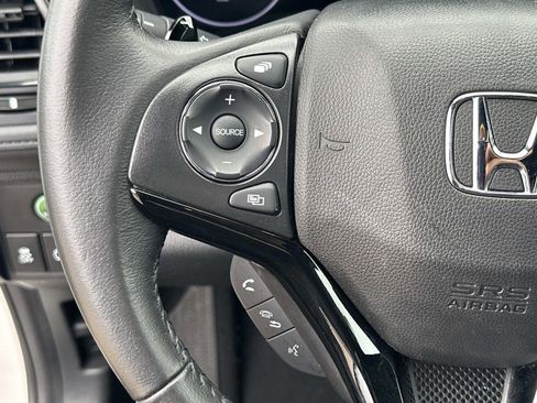 Used 2022 Honda HR-V Sport image 25
