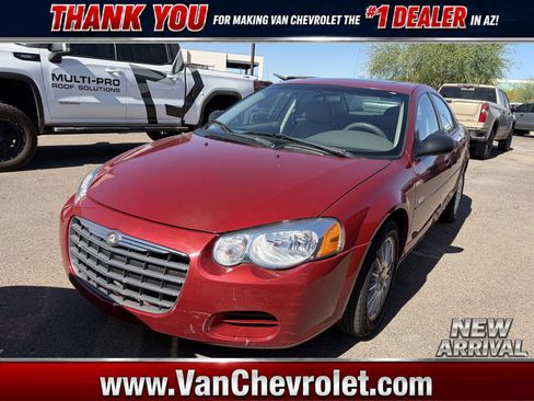 Used 2005 Chrysler Sebring Sedan FWD image 1