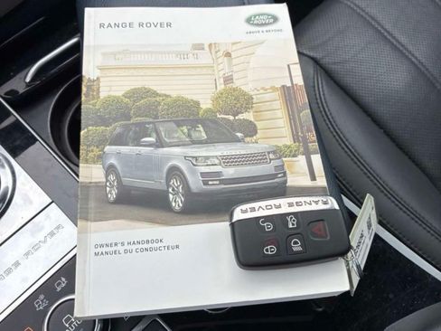 Used 2017 Land Rover Range Rover HSE AWD/4WD image 4