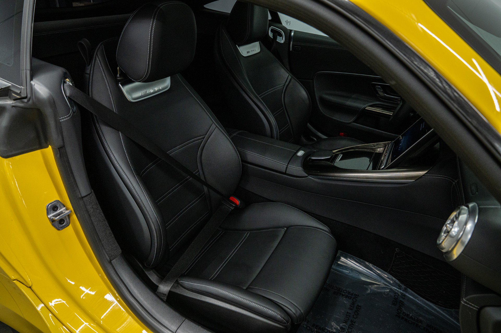 Used 2024 Mercedes-Benz AMG GT 63 image 23