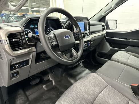 Used 2021 Ford F150 XL w/ Equipment Group 101A High RWD image 11