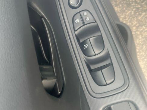 Used 2025 Nissan Versa S image 13