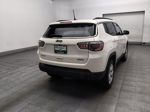 Used 2019 Jeep Compass Latitude w/ Popular Equipment Group AWD/4WD image 9