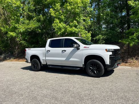 Used 2021 Chevrolet Silverado 1500 LT Trail Boss w/ Convenience Package II AWD/4WD image 4