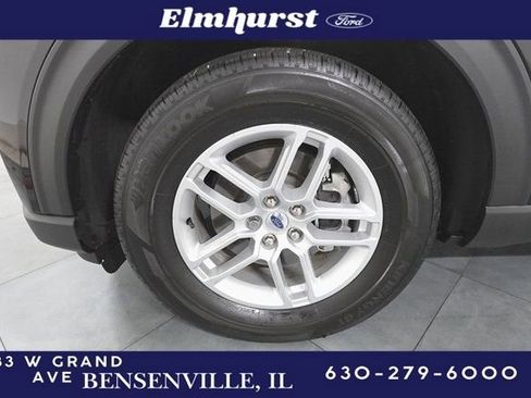 Certified 2025 Ford Explorer Active image 28