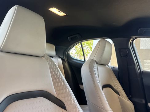Used 2020 Lexus UX 200 w/ Accessory Package FWD image 17