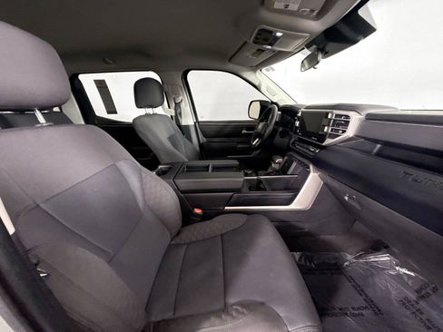 Used 2024 Toyota Tundra SR5 w/ SR5 Convenience Package AWD/4WD image 38
