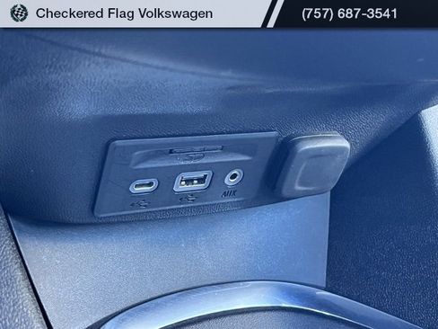 Used 2024 Chevrolet Malibu LT image 42