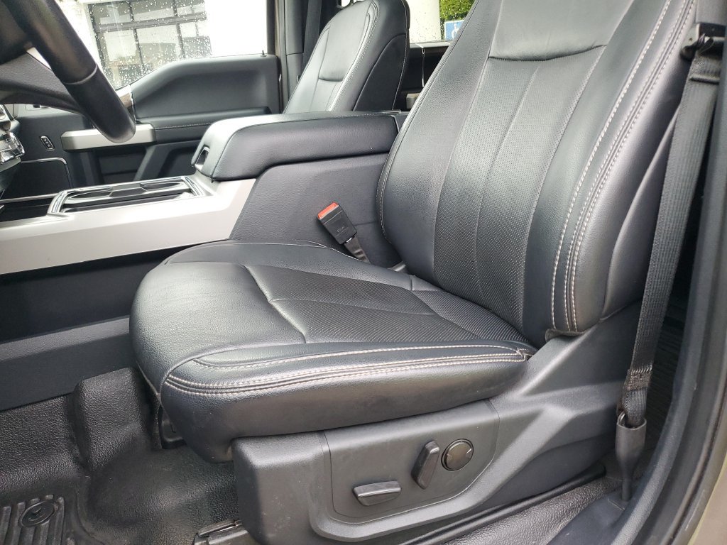 Used 2022 Ford F350 Lariat w/ Lariat Ultimate Package AWD/4WD image 21