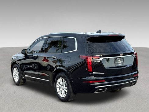 Certified 2024 Cadillac XT6 Luxury image 34
