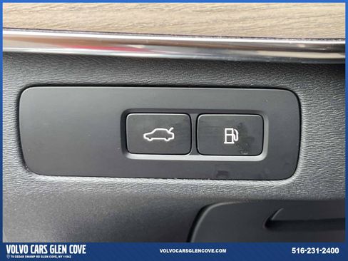Used 2025 Volvo XC90 T8 Plus AWD/4WD image 22