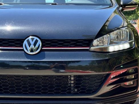 Used 2018 Volkswagen GTI S FWD image 9