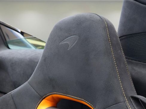 Used 2022 McLaren 720S Spider image 11