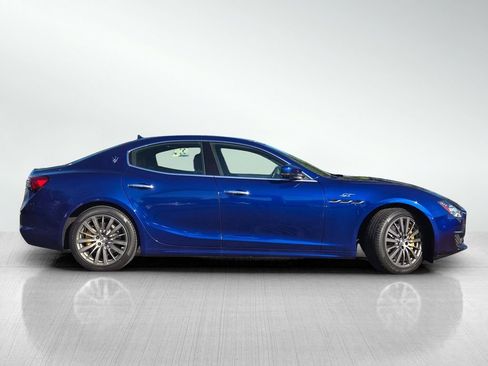 Used 2022 Maserati Ghibli GT RWD image 3